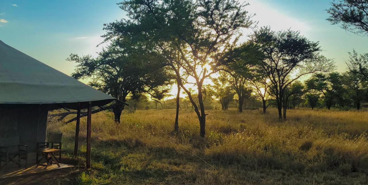 Zawadi Camp Hotel Serengeti Exterior foto