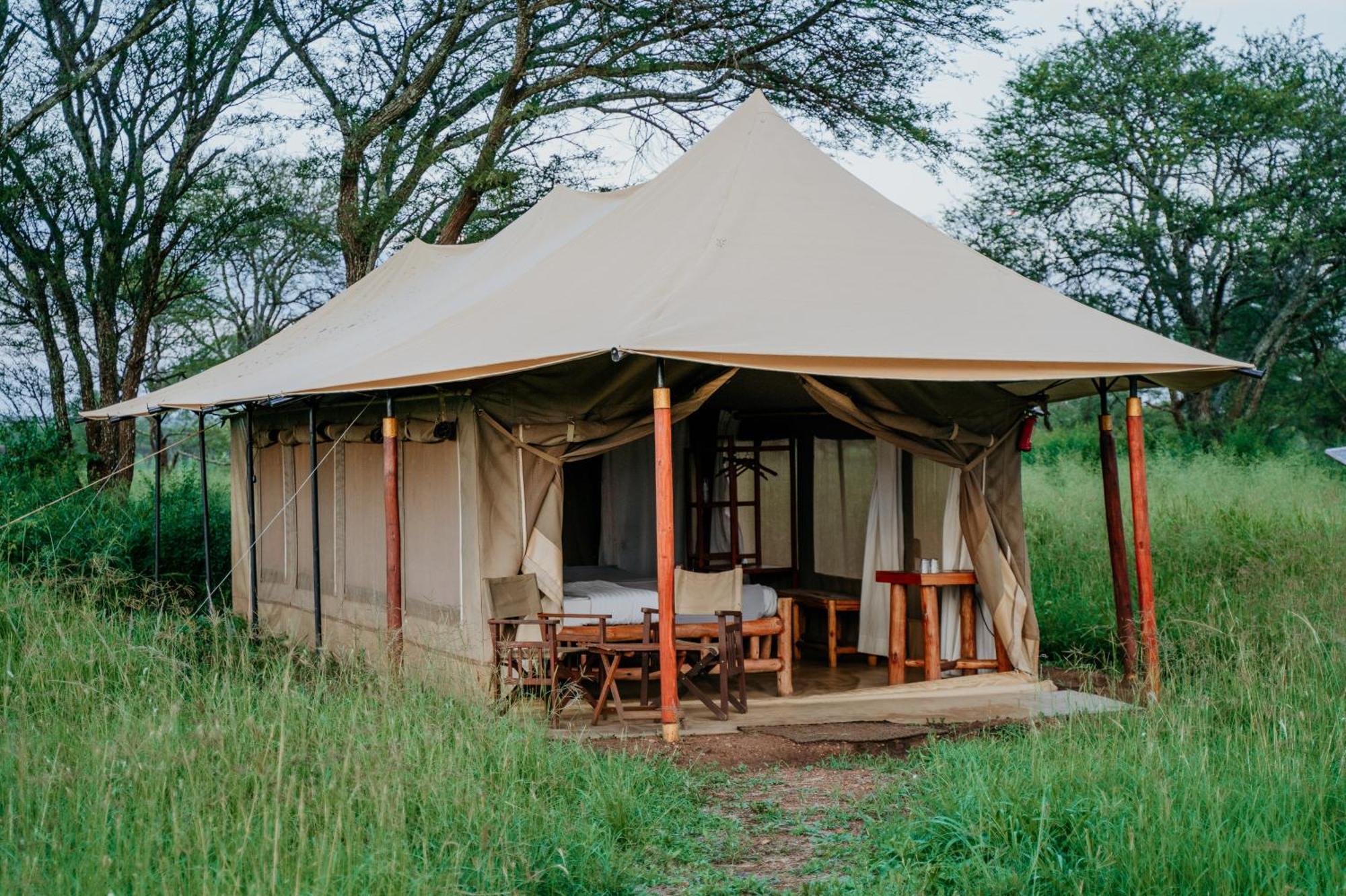 Zawadi Camp Hotel Serengeti Exterior foto